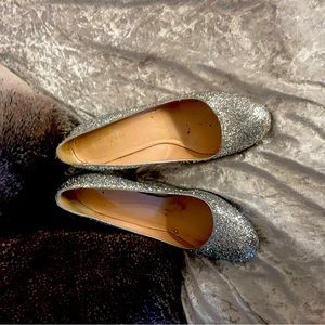 Kate Spade Silver Glitter Pump Used size 7.5